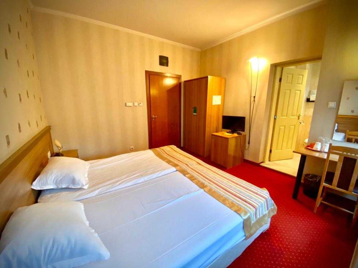 Hotel Alegro Велико-Тирново Екстер'єр фото