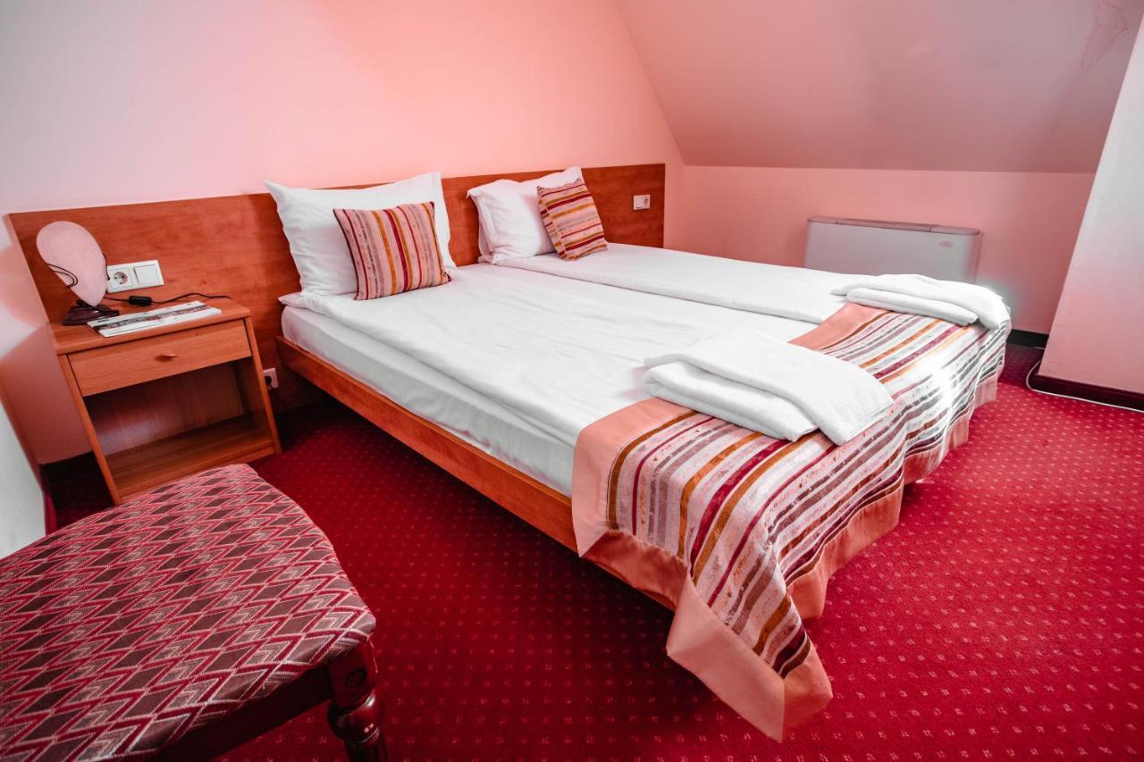 Hotel Alegro Велико-Тирново Екстер'єр фото